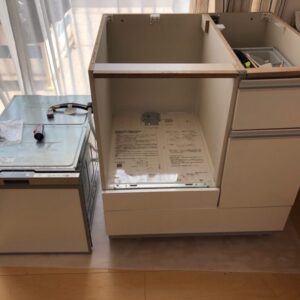 キッチンに中古ミーレを導入DIY vol.2 〜浅型食洗機の取り外しに悶絶編〜