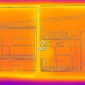 新築6年目にして、巾木を剥がして気密リカバリー
