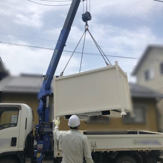 ゴミの片付けを終えてすっきりした駐車場